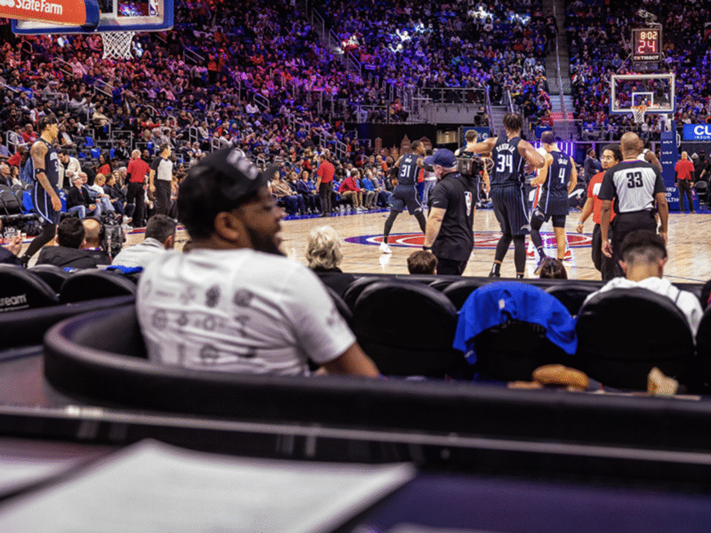 Detroit Pistons (Detroit, MI)